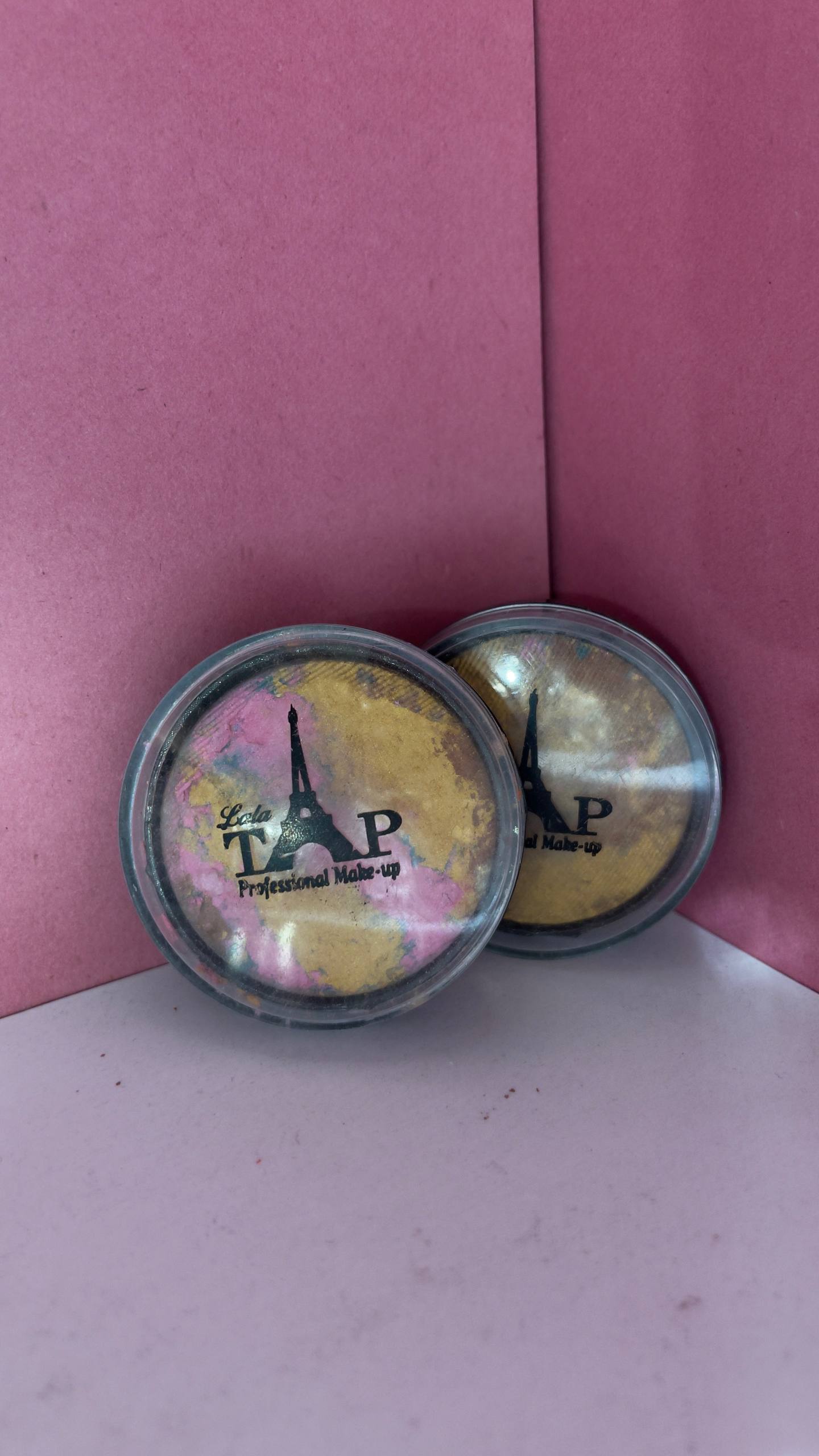 رژگونه براق چندرنگ با جلوه طبیعی – تخفیف ویژه!